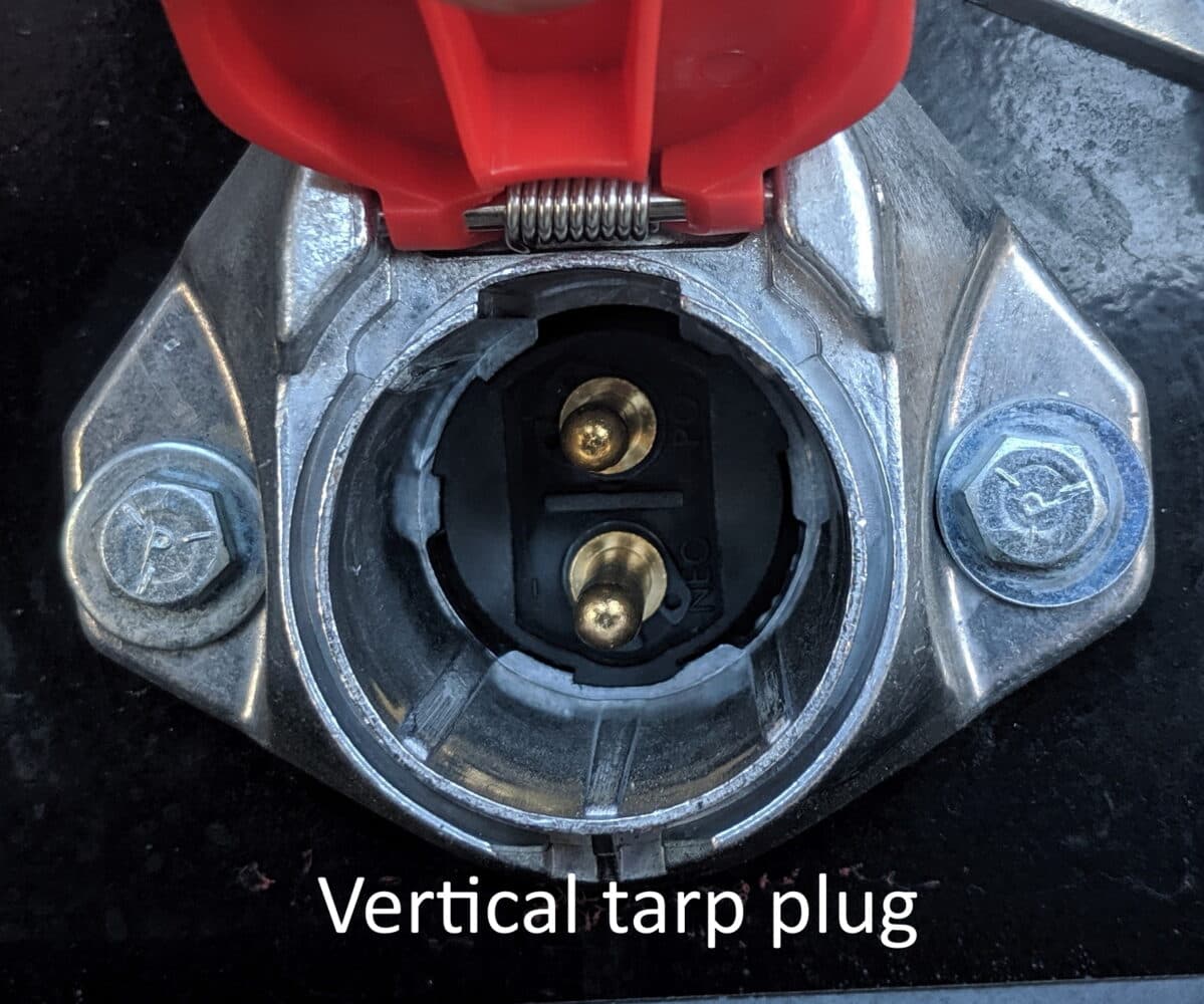 PLUG ÉLECTRIQUE VERTICALE POUR TOILE - CROSS COUNTRY