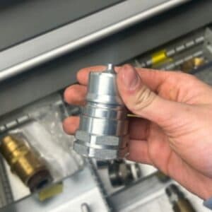 CUPPLER QUICK PLUG 1